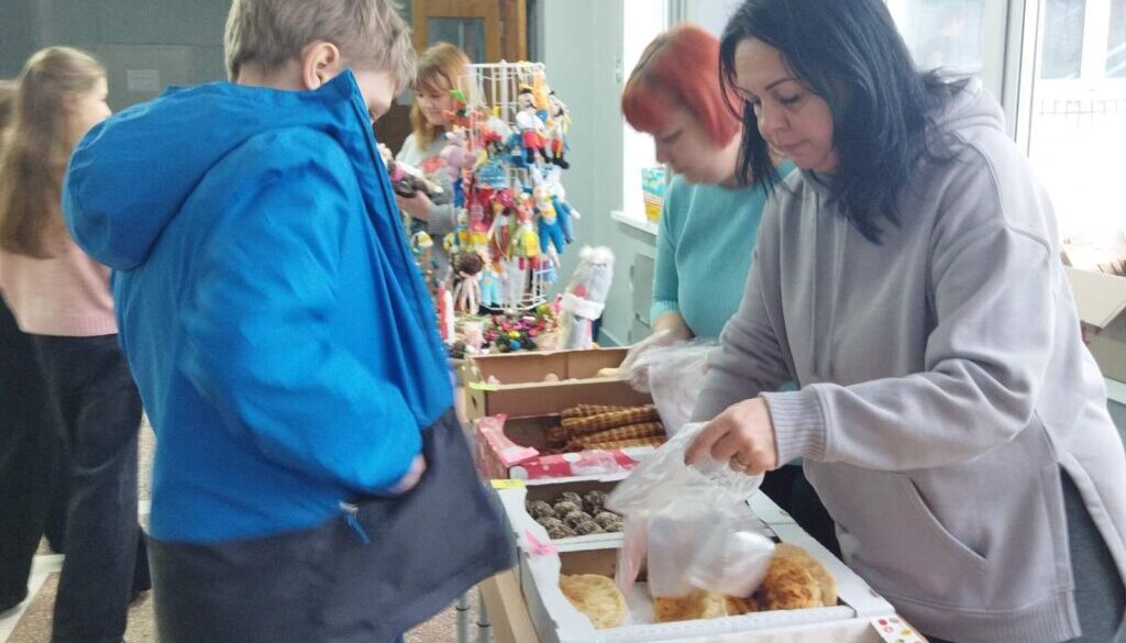 Співпрацюємо з волонтерською групою Алли Карпенко.